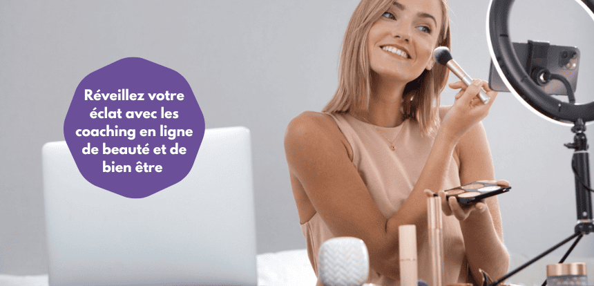 femme se maquille en visioconférence